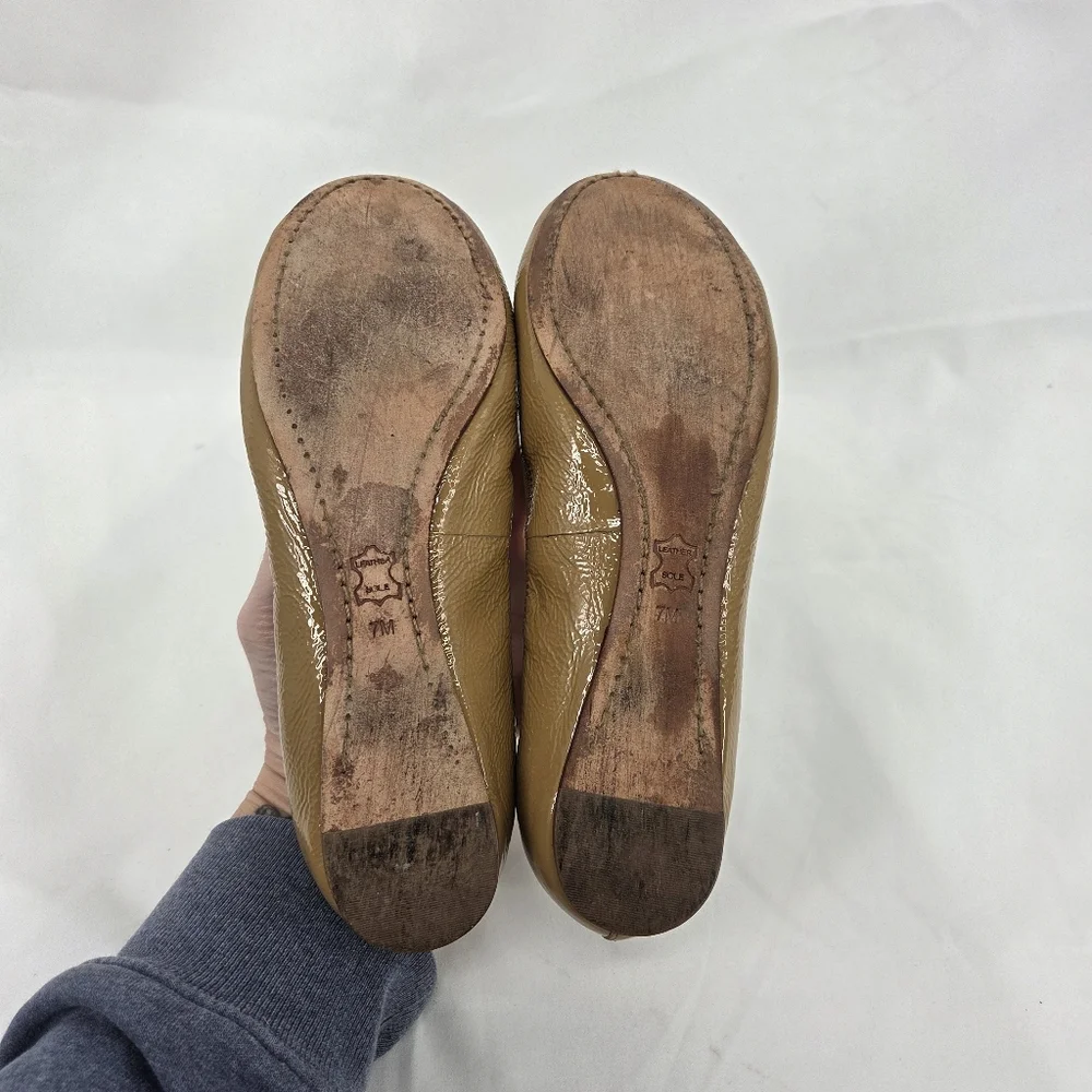 Tory Burch Caroline Ballet Flats s/n 36509 7M Camel color Patent Leather